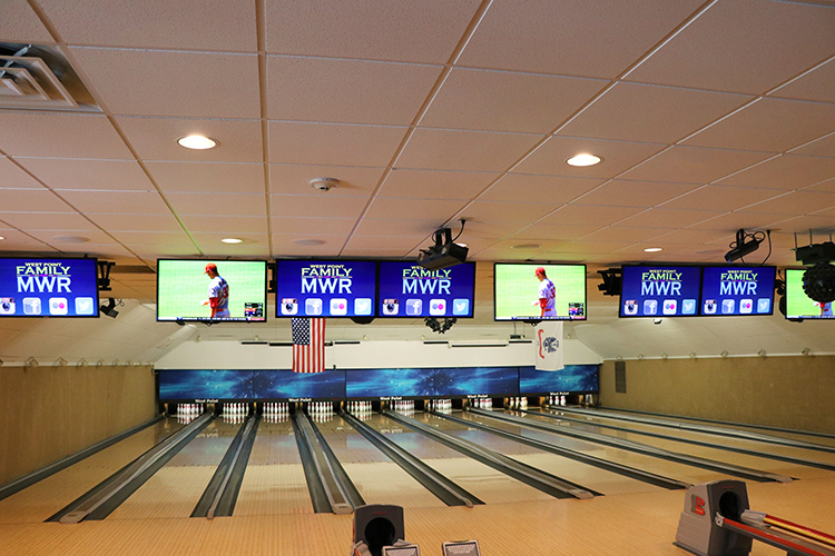 New Scoring Monitors Behind Lanes