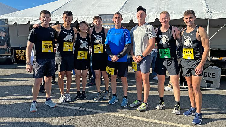 2023 Army 10-Miler Team